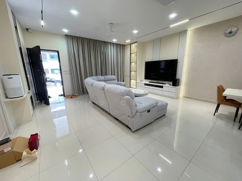 3-storey Terraced House for Sale in Selayang (Selangor) - Edmund CH Leow - PropertyGuru.com.my