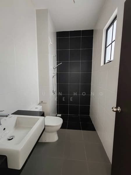 2-storey Terraced House for Sale in Iskandar Puteri (Nusajaya) (Johor) - Chuan Hong Kee - Bathroom - PropertyGuru.com.my