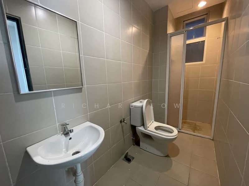 Mutiara Ville untuk Untuk Dijual - RM 390,000, Mac 2026 - Bathroom - PropertyGuru.com.my