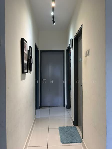 Kondominium untuk Dijual di Koi Suites - Ng Hon Keong - Corridor - PropertyGuru.com.my