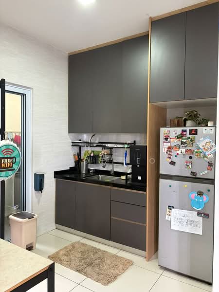 Kondominium untuk Dijual di Koi Suites - Ng Hon Keong - Kitchen - PropertyGuru.com.my