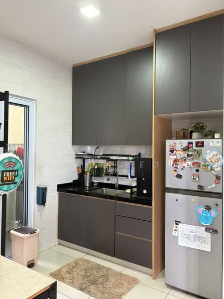 Kondominium untuk Dijual di Koi Suites - Ng Hon Keong - Kitchen - PropertyGuru.com.my