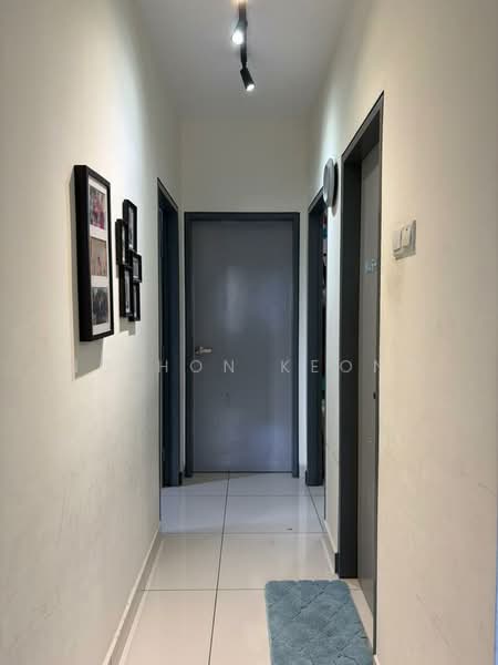 Kondominium untuk Dijual di Koi Suites - Ng Hon Keong - Corridor - PropertyGuru.com.my