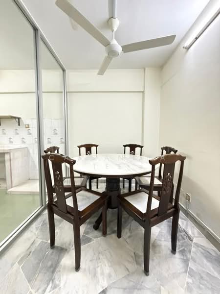 Apartment for Rent at Makmur Apartment - Cassandra Tee - Dining Room - PropertyGuru.com.my