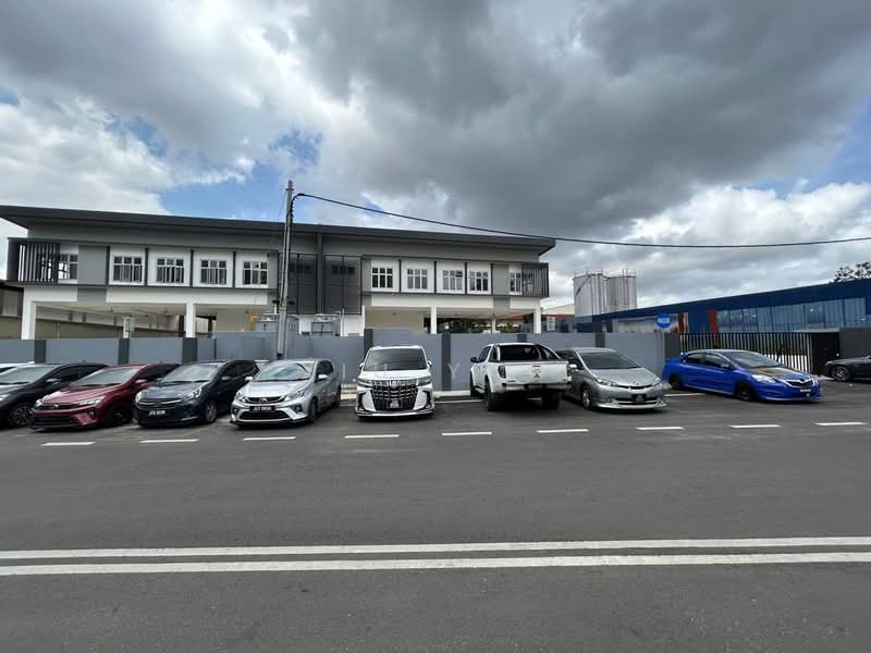 Desa Plentong Industrial Park untuk Untuk Disewa - RM 26,000 /bulan, Mac 2026 - Exterior - PropertyGuru.com.my