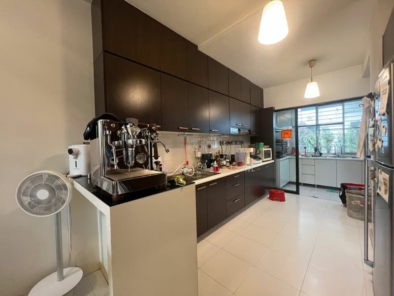 3-storey Terraced House for Sale in Taman Tasik Damai (Sungai Besi) - Ivan Lim - Kitchen - PropertyGuru.com.my