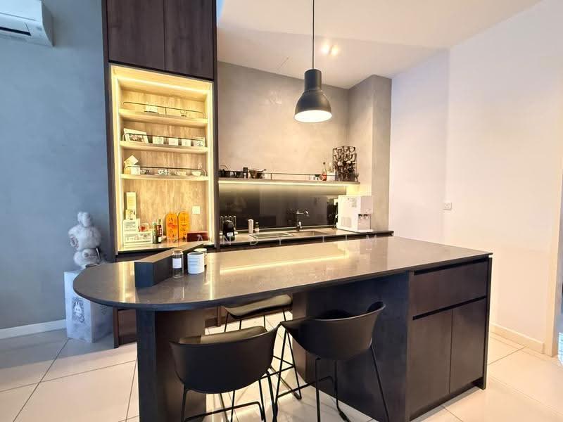 Rumah Teres 2-Tingkat untuk Disewa di 16 Sierra (Puchong) - Mandy Lim - Kitchen - PropertyGuru.com.my