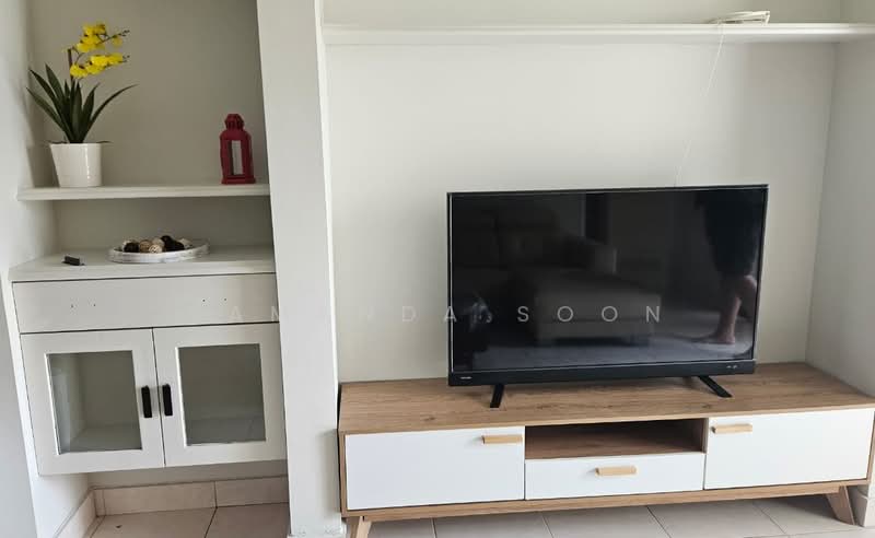 Condominium for Rent at Mont Kiara Astana - Samanda Soon - Living Room - PropertyGuru.com.my