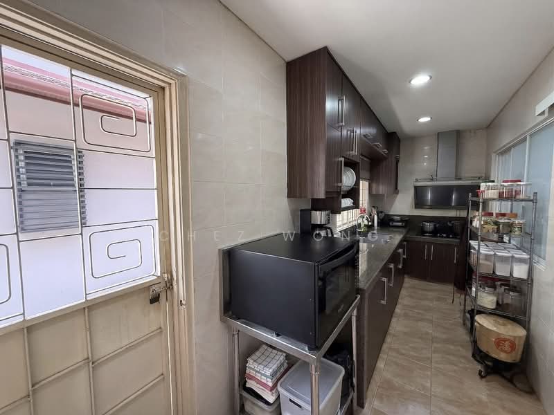 Rumah Teres 2 Tingkat untuk Dijual di Kota Kemuning (Shah Alam) - Chez Wong - Kitchen - PropertyGuru.com.my