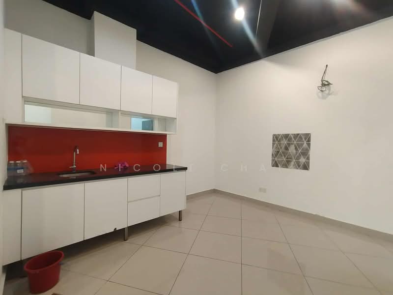 Office for Sale in Petaling Jaya (Selangor) - Nicole Chai - Kitchen - PropertyGuru.com.my