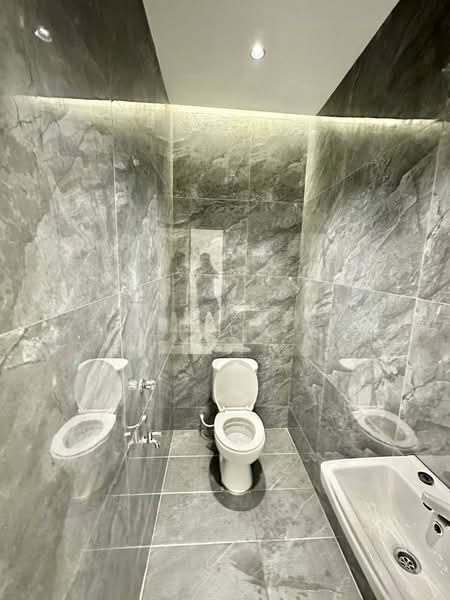 Taman Sri Skudai untuk Untuk Dijual - RM 678,000, Mac 2026 - Bathroom - PropertyGuru.com.my