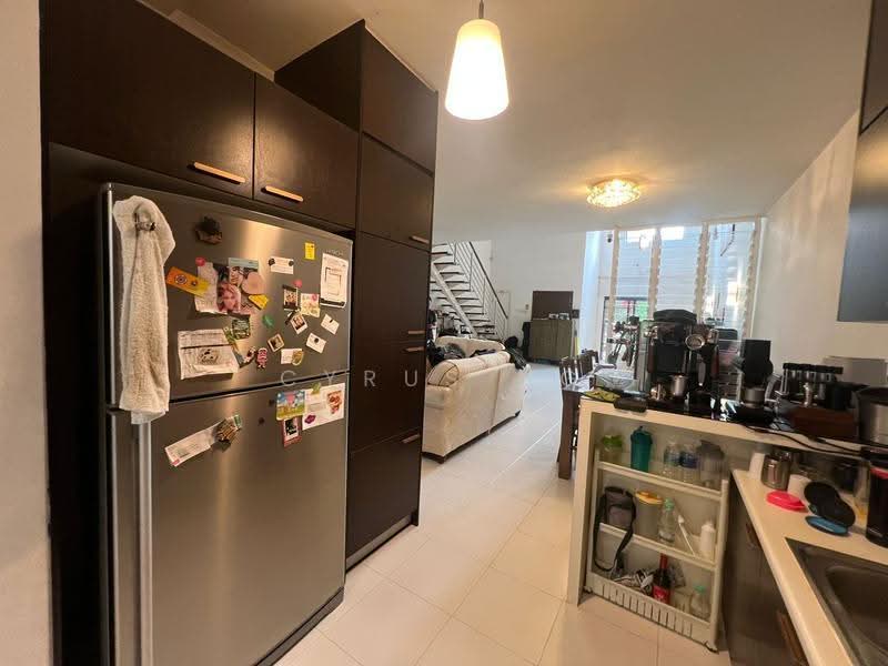 Rumah Teres 3-Tingkat untuk Dijual di Lake Fields (Sungai Besi) - Cyrus Ng - Kitchen - PropertyGuru.com.my