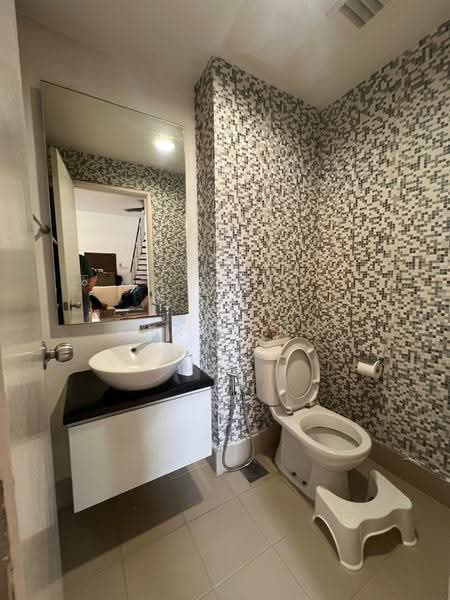 Rumah Teres 3-Tingkat untuk Dijual di Lake Fields (Sungai Besi) - Cyrus Ng - Bathroom - PropertyGuru.com.my