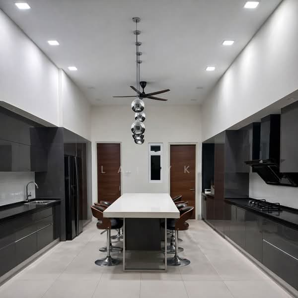 2-storey Terraced House for Sale in Shah Alam (Selangor) - Lai YK - Kitchen - PropertyGuru.com.my