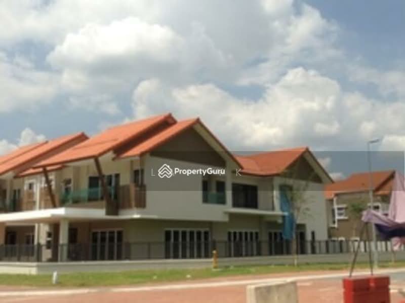 2-storey Terraced House for Sale in Shah Alam (Selangor) - Lai YK - Exterior - PropertyGuru.com.my