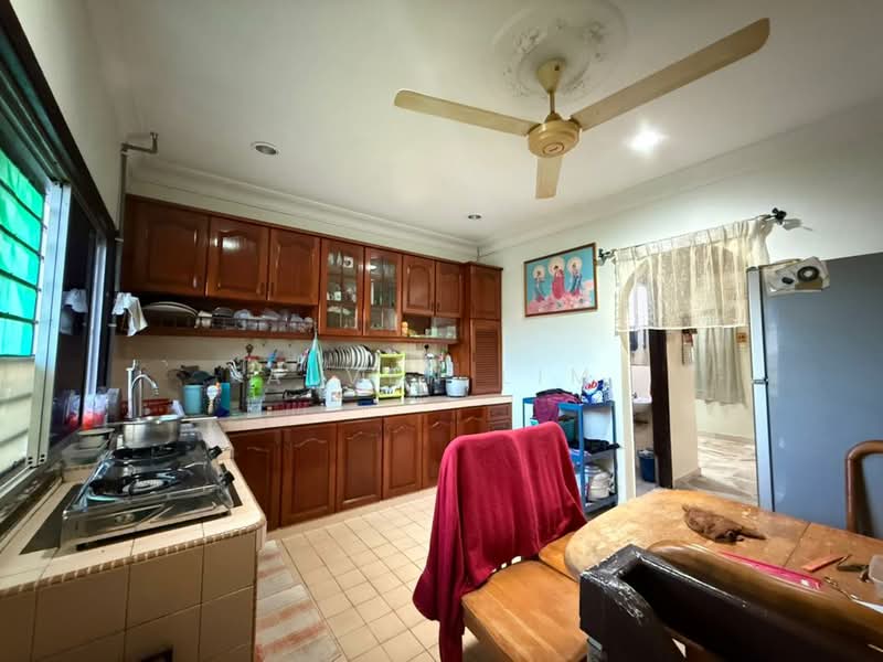 2-storey Terraced House for Sale in Selayang (Selangor) - Alven Lim - Kitchen - PropertyGuru.com.my