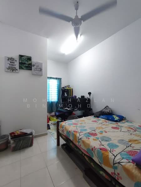 2-storey Terraced House for Sale in Kuala Selangor (Selangor) - Mohd Hazlan bin Mohd Sopi - Bedroom - PropertyGuru.com.my