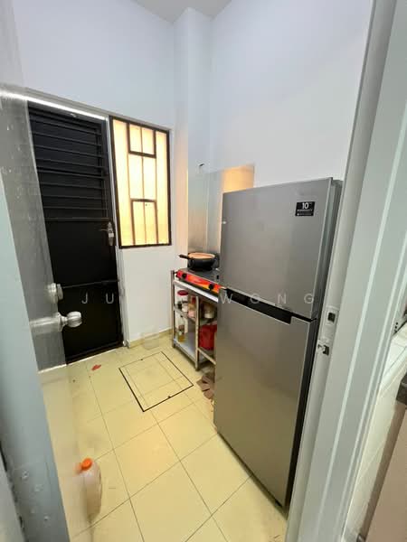 2-storey Terraced House for Rent in Bukit Indah (Iskandar Puteri (Nusajaya)) - Julia Wong - Kitchen - PropertyGuru.com.my