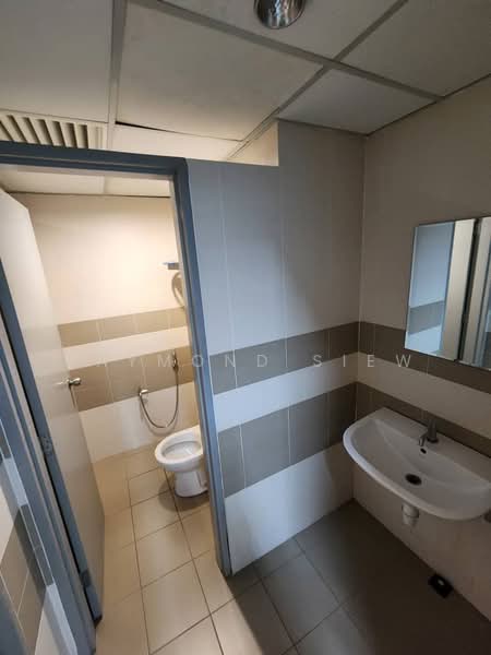 Office for Rent in Petaling Jaya (Selangor) - Raymond Siew - Bathroom - PropertyGuru.com.my