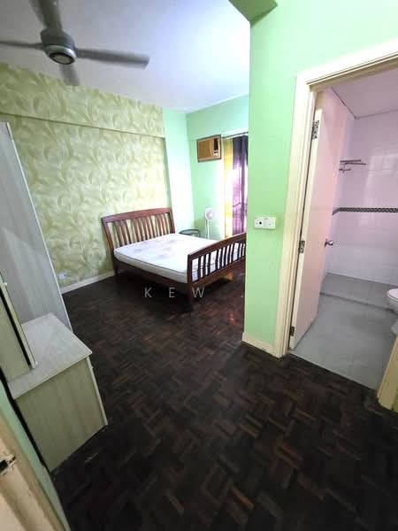 Condominium for Rent at Seri Maya Condominium - Kew . - PropertyGuru.com.my