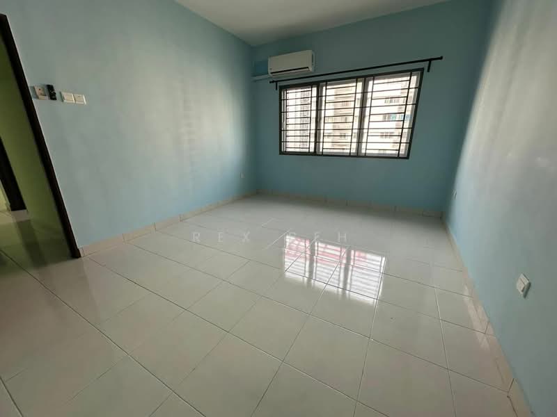Service Residence for Sale at Koi Kinrara - Rex Beh - Interior - PropertyGuru.com.my