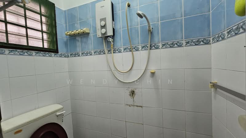 2-storey Terraced House for Sale in Saujana Puchong (Puchong) - Wendy Chin - Bathroom - PropertyGuru.com.my