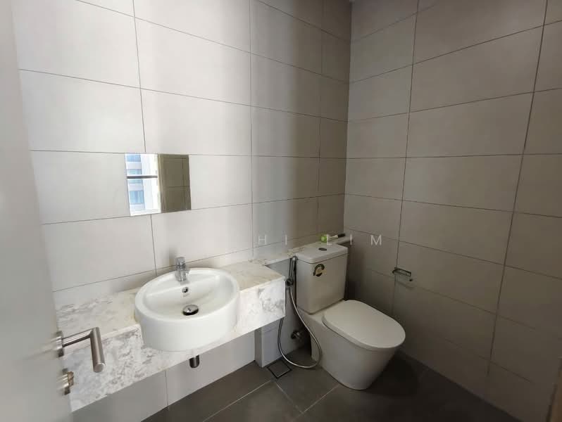 Service Residence for Rent at Dianthus @ Tropicana Gardens - Qi Zhi Lim - Bathroom - PropertyGuru.com.my