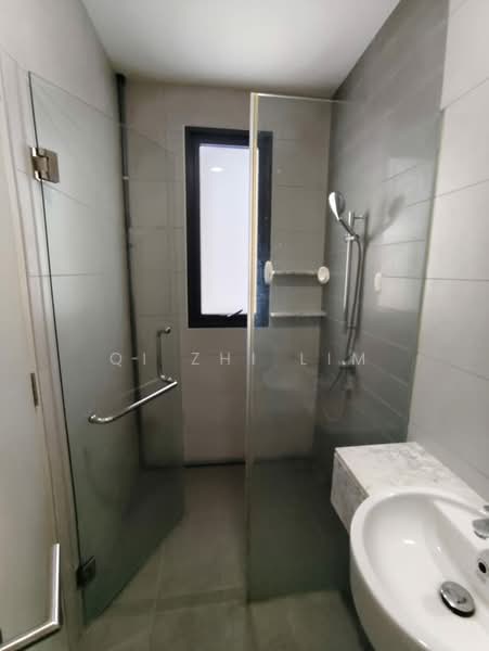 Service Residence for Rent at Dianthus @ Tropicana Gardens - Qi Zhi Lim - Bathroom - PropertyGuru.com.my