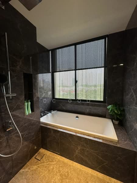 Service Residence for Sale at Park Regent @Desa Park City - CC Goo - Bathroom - PropertyGuru.com.my
