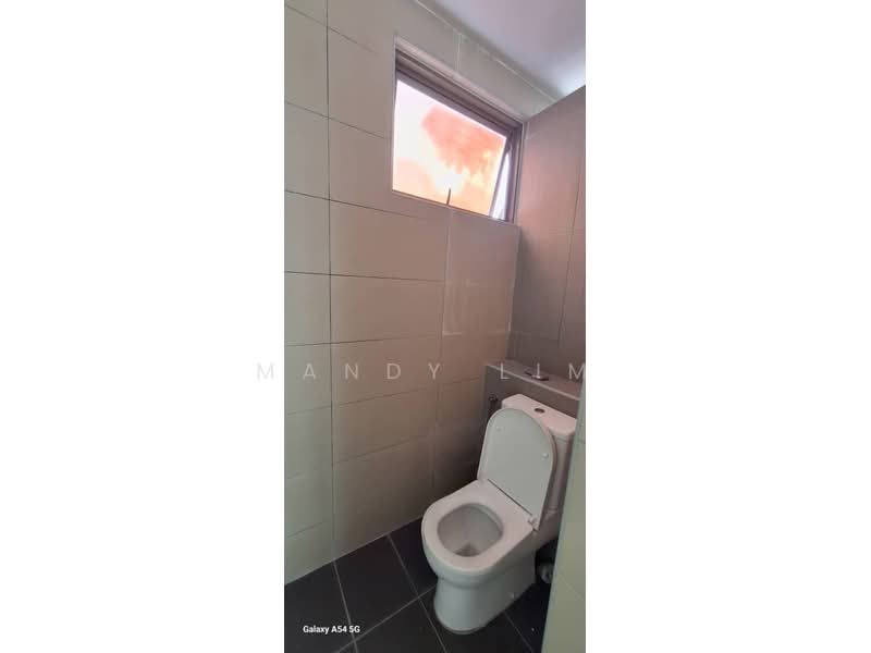 3-storey Terraced House for Rent in Cyberjaya (Selangor) - Mandy Lim - Bathroom - PropertyGuru.com.my