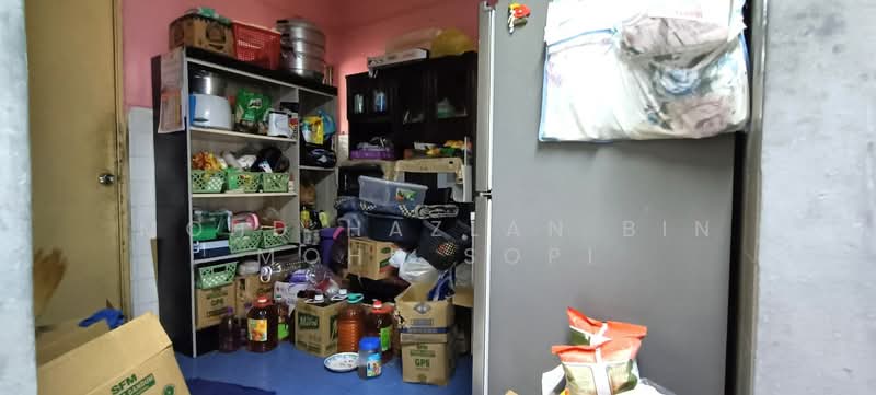 2-storey Terraced House for Sale in Saujana Utama (Selangor) - Mohd Hazlan bin Mohd Sopi - Kitchen - PropertyGuru.com.my