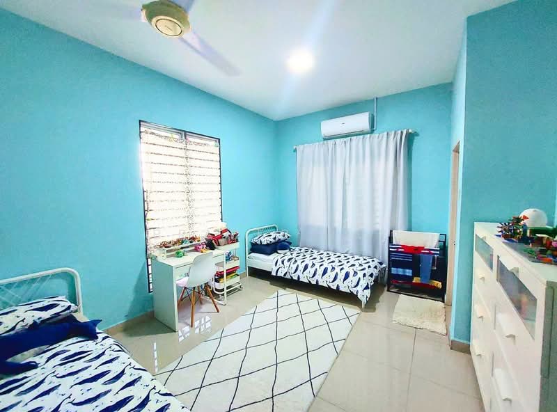 2-storey Terraced House for Sale in Bandar Saujana Putra (Tanjong Duabelas) - Brader Ray - Bedroom - PropertyGuru.com.my