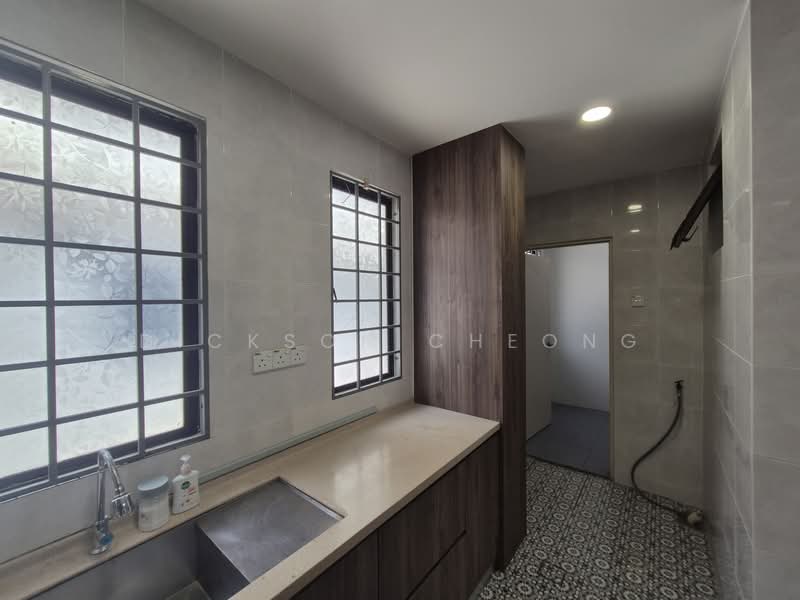 Bandar Utama 10 untuk Untuk Disewa - RM 3,200 /bulan, Mac 2026 - Kitchen - PropertyGuru.com.my