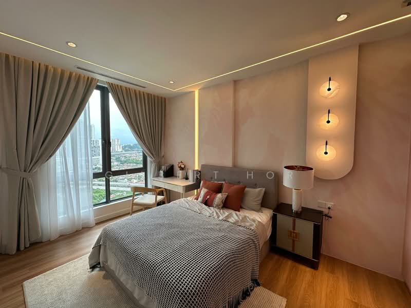 Condominium for Sale at Capella Embassy (D'Rapport Residences) - Gilbert Hor - Bedroom - PropertyGuru.com.my