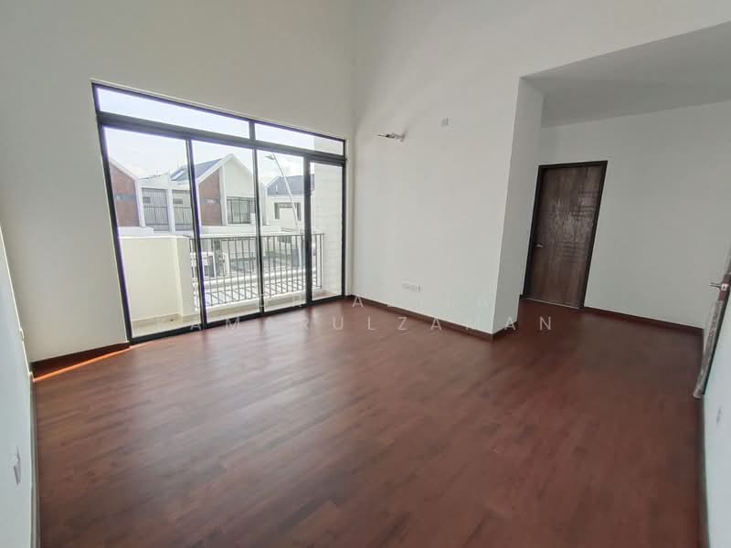 Semi-Detached House for Sale in Elmina (Shah Alam) - Nor Azila Kamarulzaman - Living Room - PropertyGuru.com.my