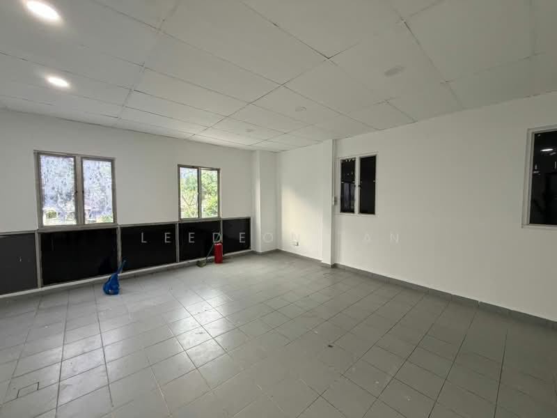 Shop / Office for Rent in Taman Puchong Intan (Puchong) - Leedeon Tan - Interior - PropertyGuru.com.my