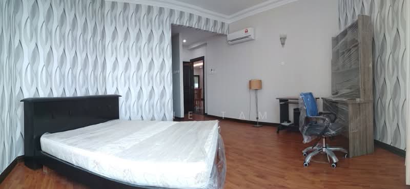 Condominium for Rent at Gurney Beach Resort - Zane Tam - Bedroom - PropertyGuru.com.my