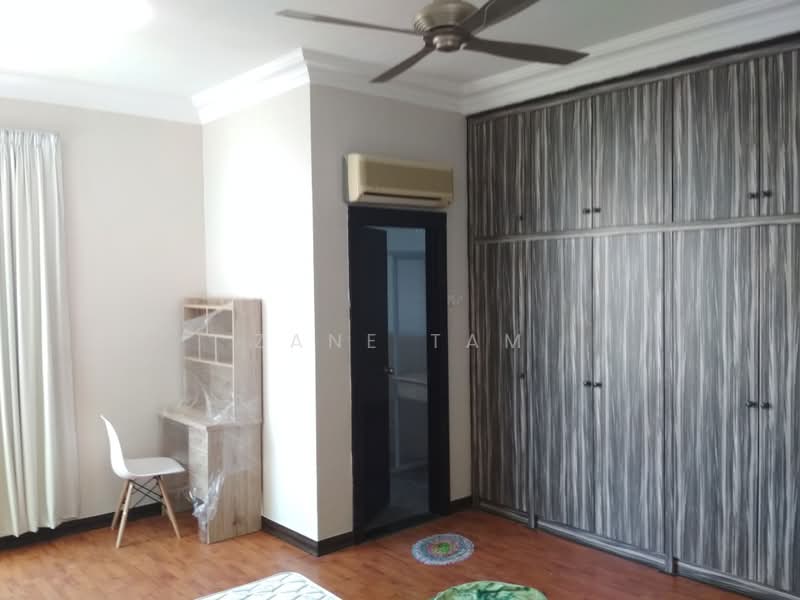 Condominium for Rent at Gurney Beach Resort - Zane Tam - Bedroom - PropertyGuru.com.my