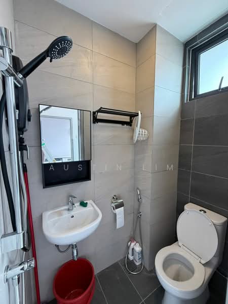 Apartment for Rent at D7 (D'Seven Lagoon Perdana) - Austin Lim - Bathroom - PropertyGuru.com.my