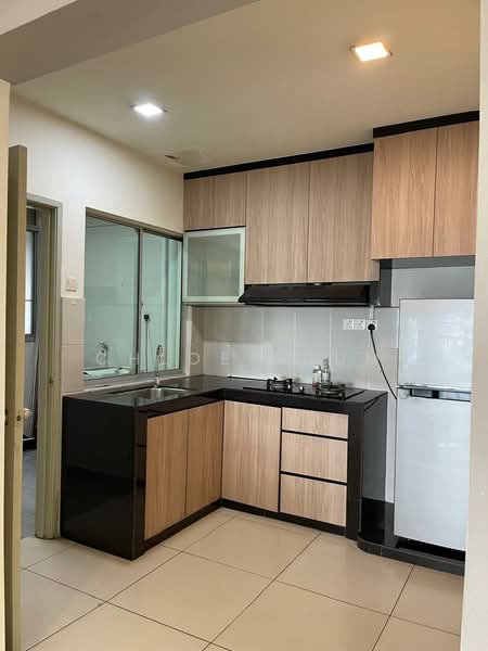 Zennith Suites (Pangsapuri Kebun Teh) untuk Untuk Disewa - RM 2,200 /bulan, Mac 2026 - Kitchen - PropertyGuru.com.my
