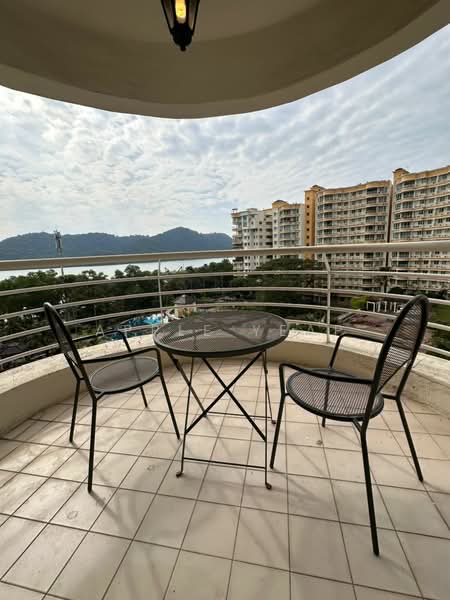 Gold Coast Resort Condominium untuk Untuk Disewa - RM 2,200 /bulan, Mac 2026 - Balcony - PropertyGuru.com.my