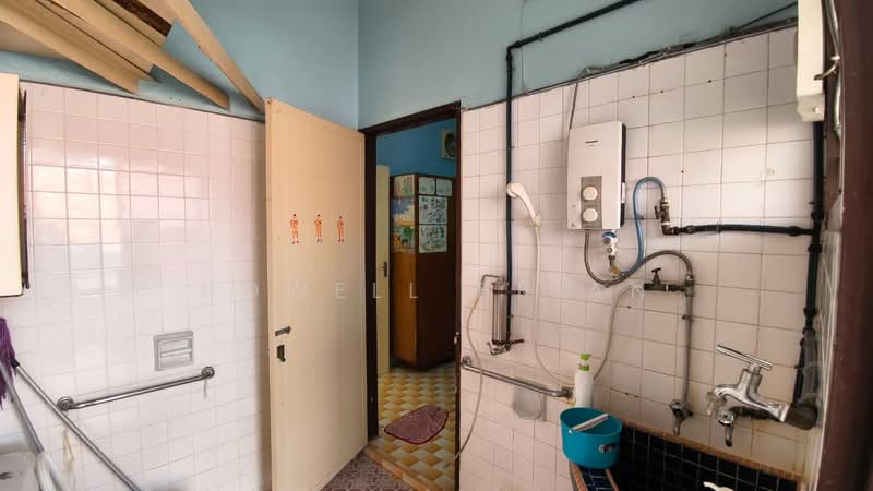 Island Park untuk Untuk Dijual - RM 2,280,000, Mac 2026 - Bathroom - PropertyGuru.com.my