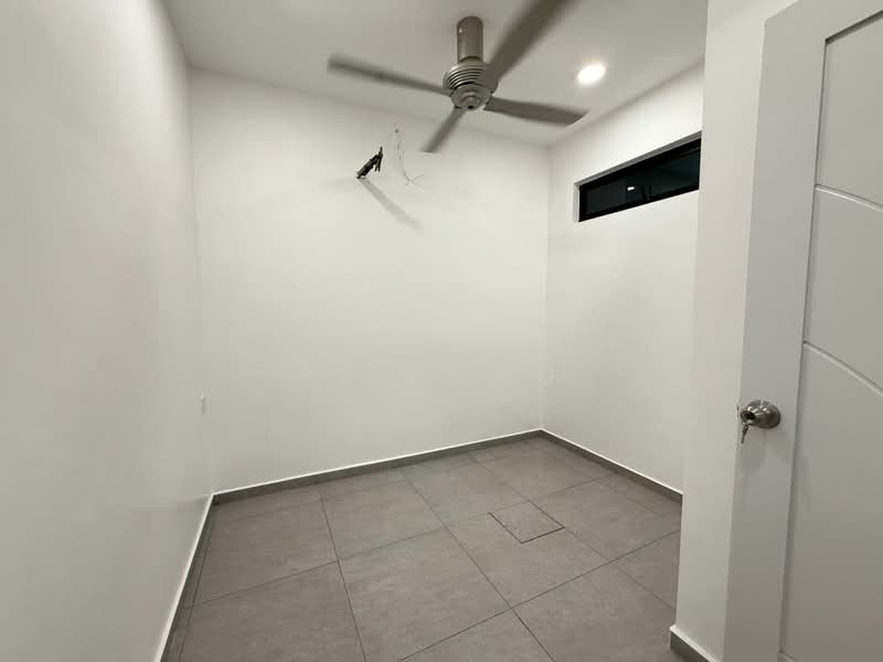 1-storey Terraced House for Sale in Ujong Pasir (Melaka) - BL Bong - Interior - PropertyGuru.com.my