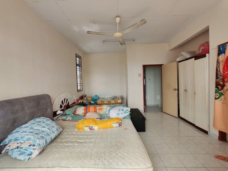 Rumah Teres untuk Dijual di Taman Muzaffar Heights (Bukit Katil) - Carman Lua - Bedroom - PropertyGuru.com.my
