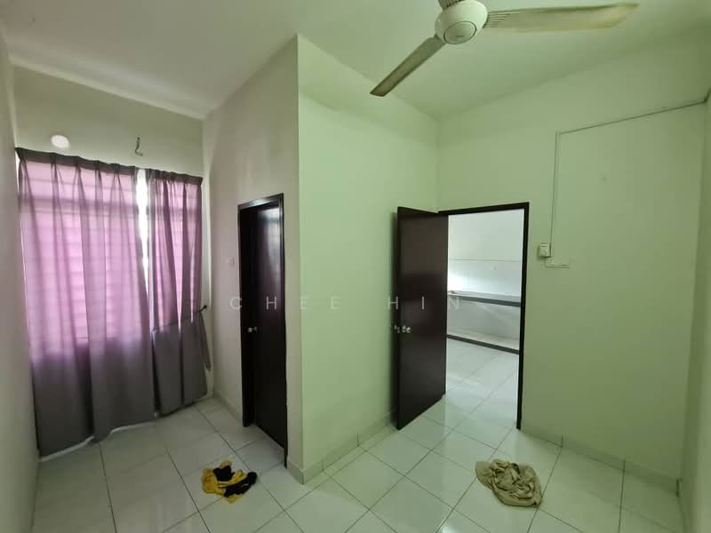 2-storey Terraced House for Rent in Bandar Puncak Alam (Puncak Alam) - Chee Hin - Interior - PropertyGuru.com.my
