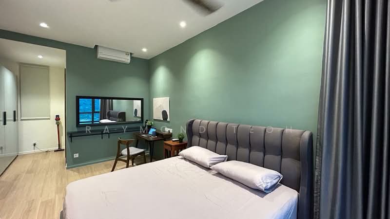 Condominium for Rent at Queens Residences Q2 @ Queens Waterfront - Raymond Teoh - Bedroom - PropertyGuru.com.my