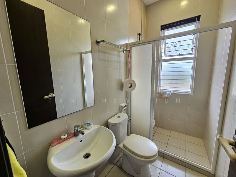 2.5-storey Terraced House for Sale in Kajang (Selangor) - Tan Chew Jiun - Bathroom - PropertyGuru.com.my