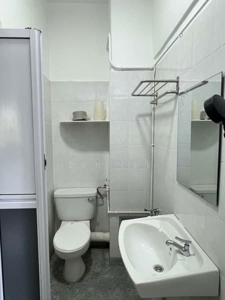 Taman Tunas Muda untuk Untuk Dijual - RM 600,000, Mac 2026 - Bathroom - PropertyGuru.com.my