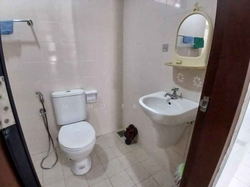 Ivy Terrace, Denai Alam untuk Untuk Dijual - RM 980,000, Mac 2026 - Bathroom - PropertyGuru.com.my