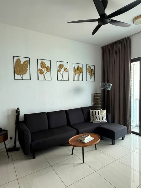 Queens Residences Q2 @ Queens Waterfront untuk Untuk Disewa - RM 4,500 /bulan, Mac 2026 - Living Room - PropertyGuru.com.my